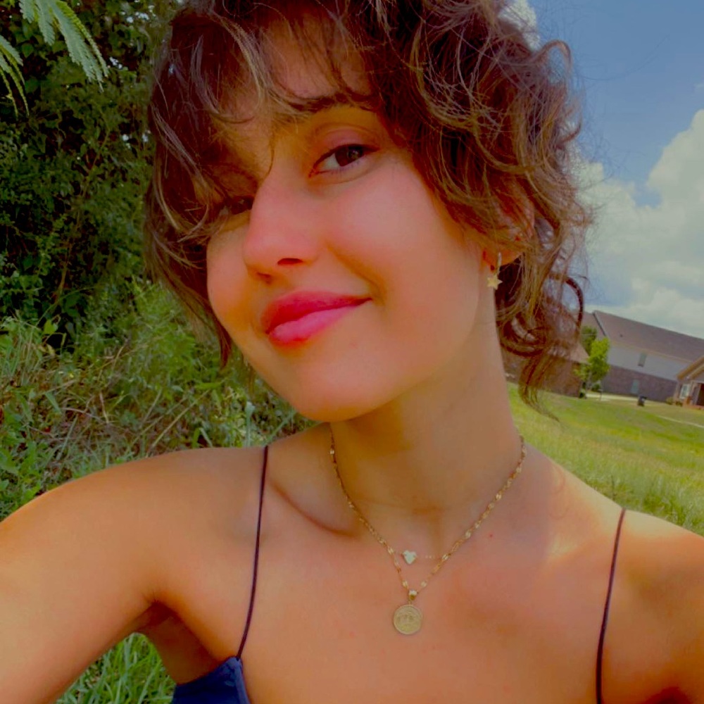 Meet your Posher, Gina